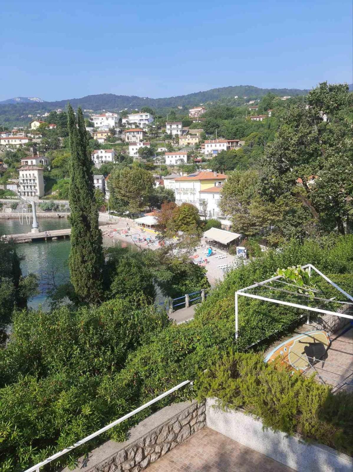 Apartmani Kadmen Ika Exterior foto